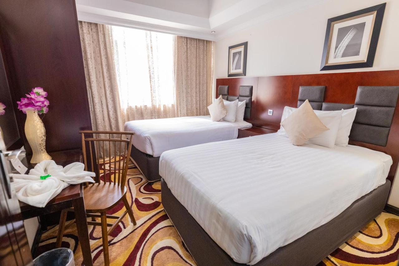 Ewan Ajman Suites Hotel Ngoại thất bức ảnh