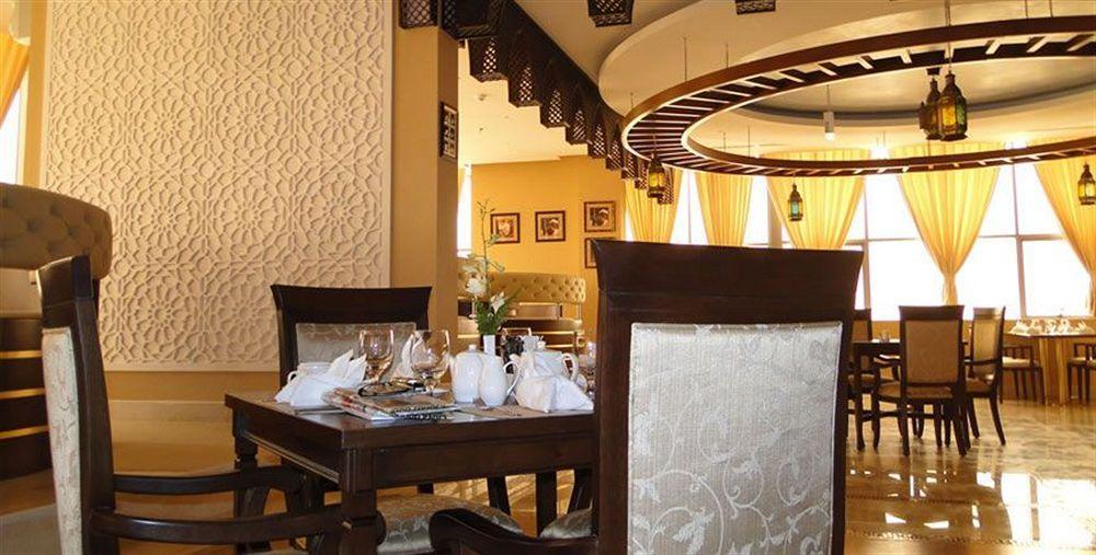 Ewan Ajman Suites Hotel Ngoại thất bức ảnh