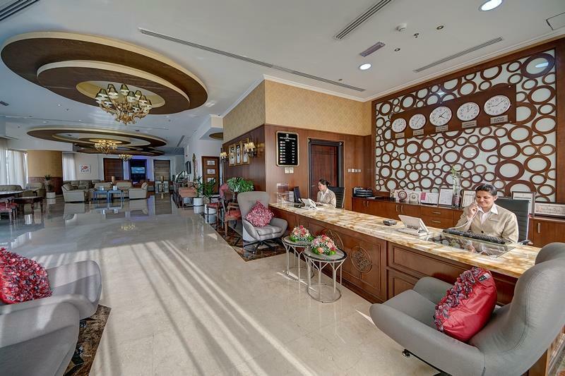 Ewan Ajman Suites Hotel Ngoại thất bức ảnh